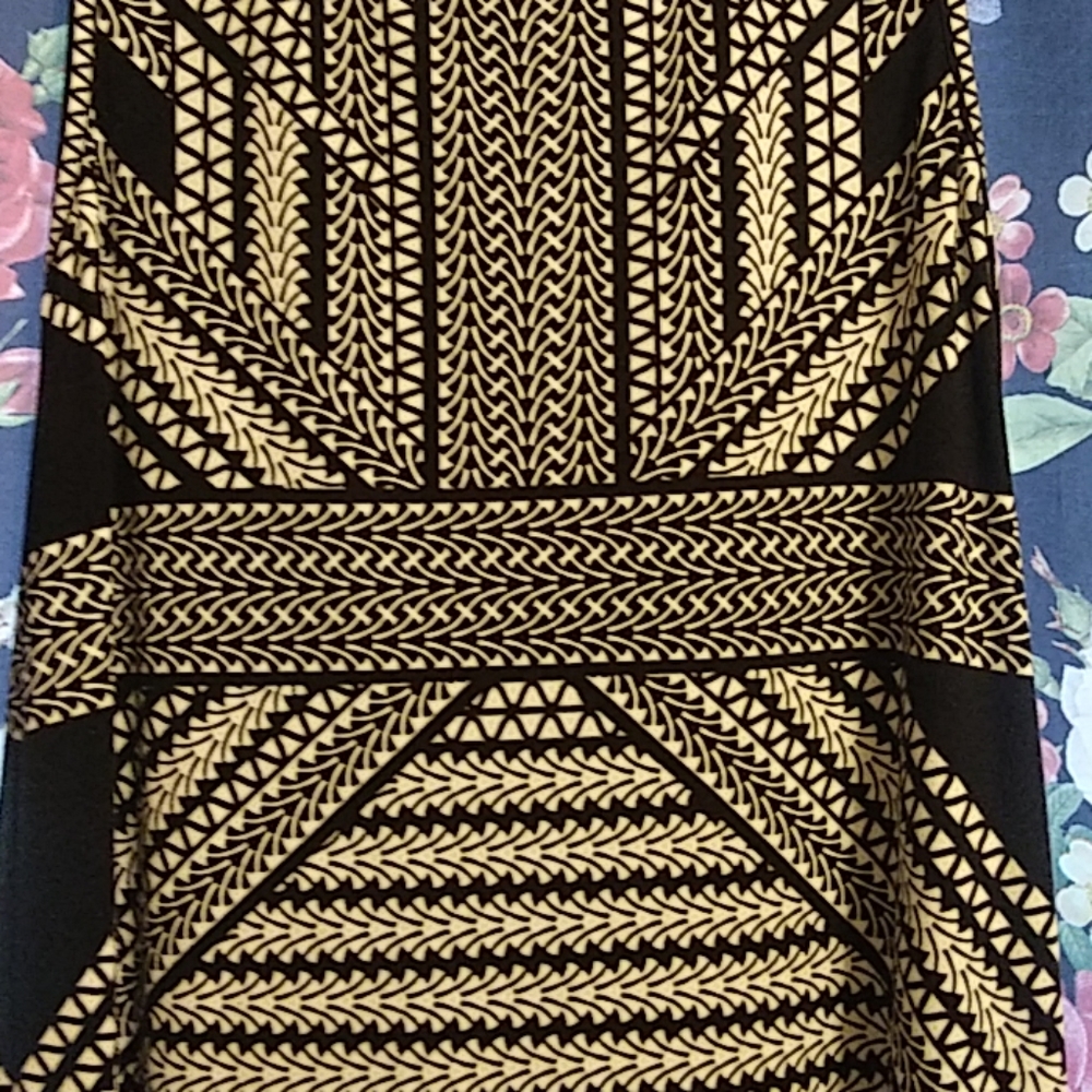 Patterned dress💕 - Picture 4 of 6